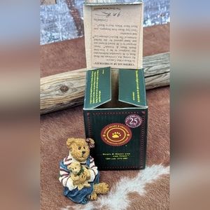 Boyds Bears Collection The Bearstone Collection Megan McBruin & Friend Bear Hugs